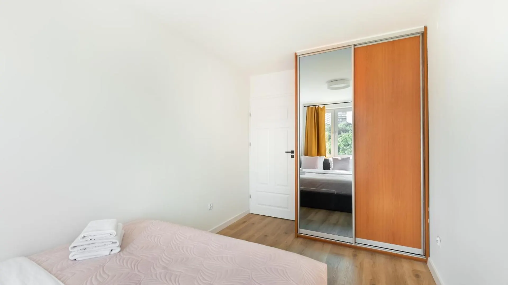 Powisle Comfy Apartment Warsaw
