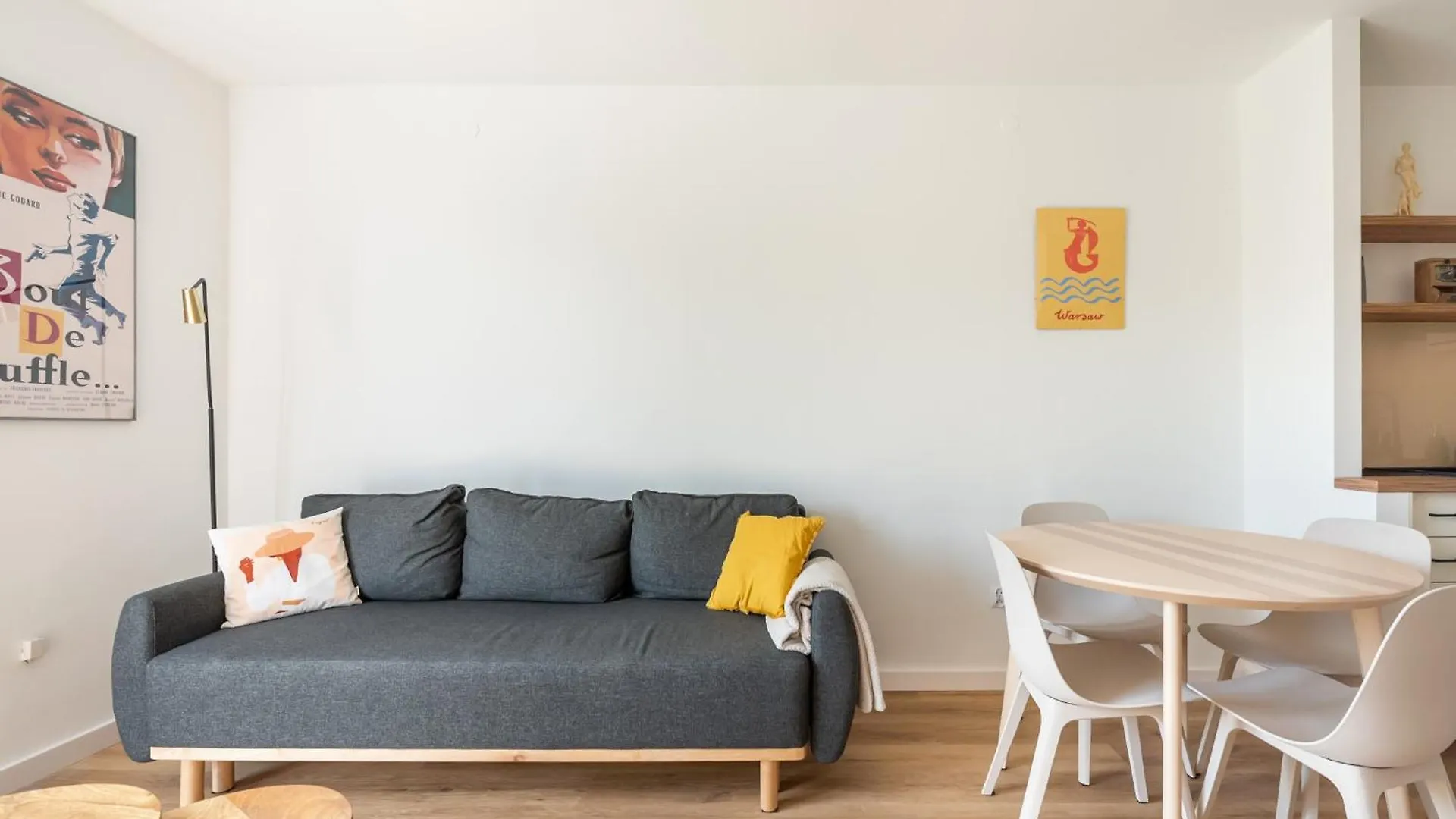 Powisle Comfy Apartment Warsaw Poland